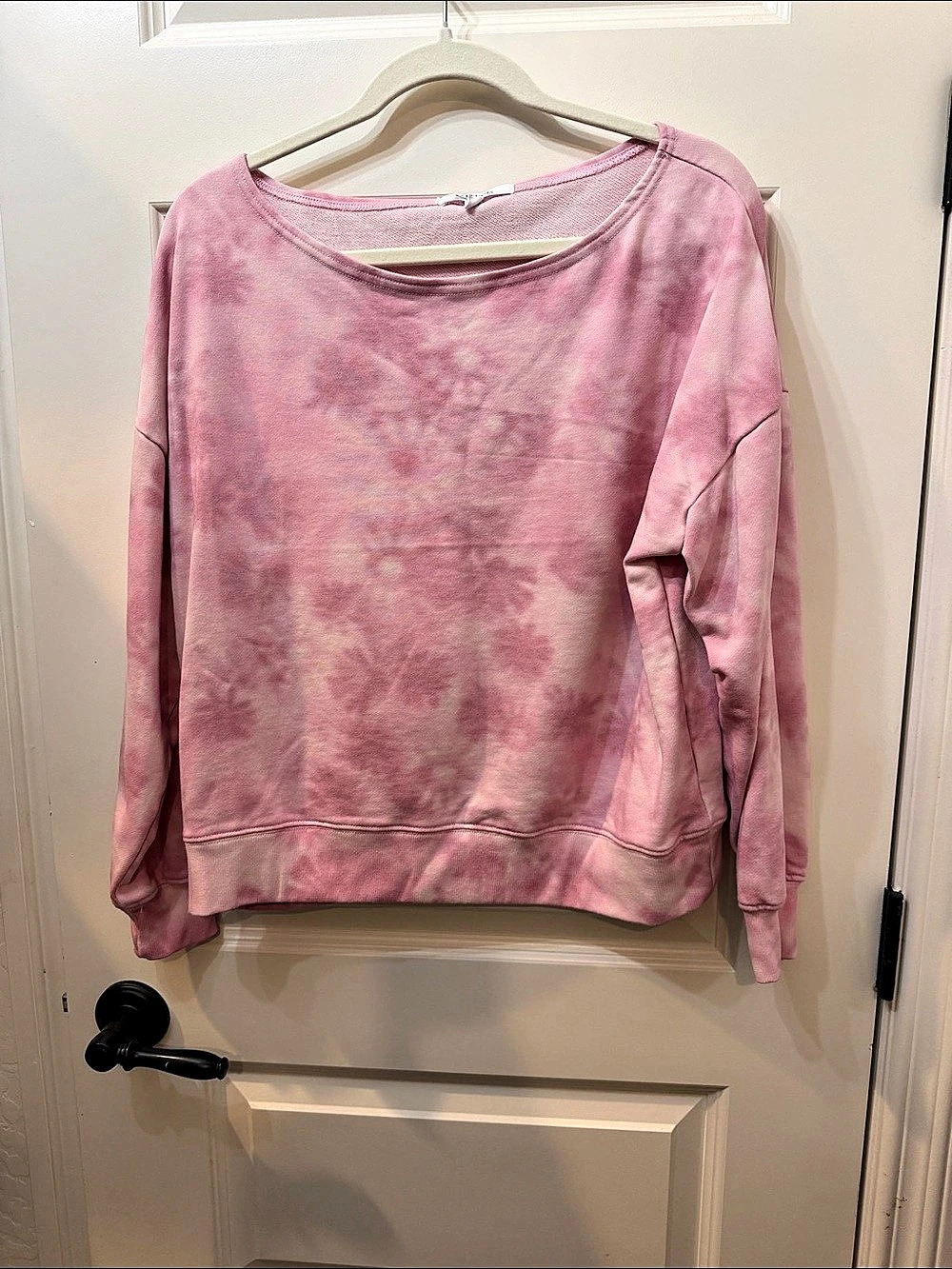 Vinyl Threads Women'Small Off the Shoulder Floral Tie Dye Graphic Pullover